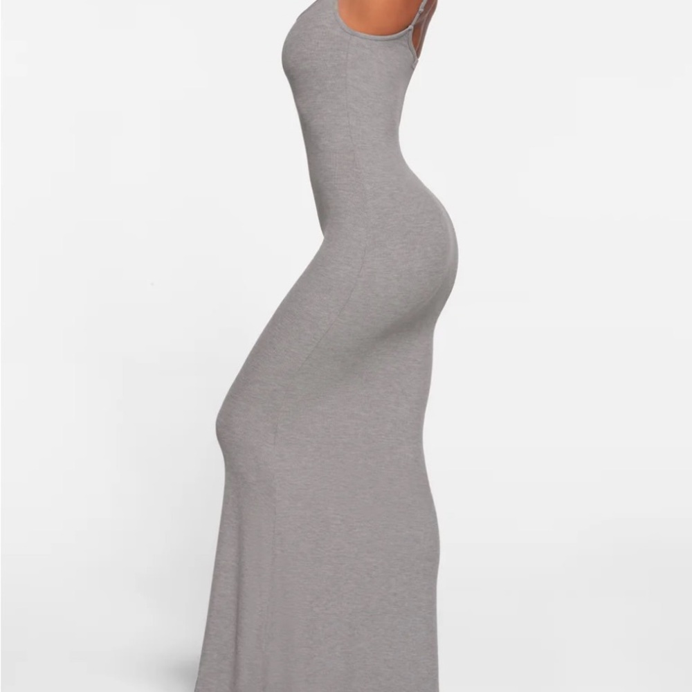 SKIMS LONG SLIP DRESS 🥰 Small in Heather Gray NWT - Picture 3 of 11